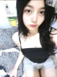 Aplikasi hot51 apakah aman buat orang tua ?